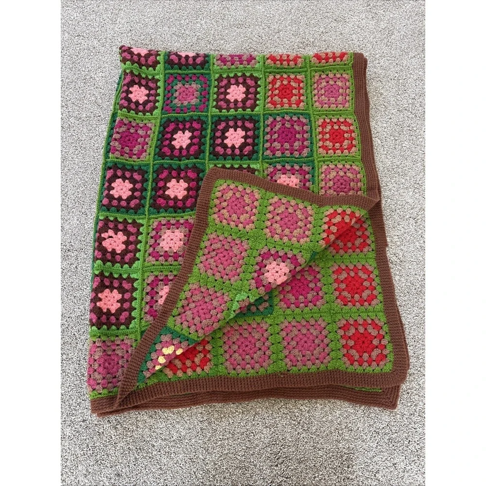 Vtg 70s Handmade Crochet Granny Square Afghan Blanket Retro Cottagecore Boho